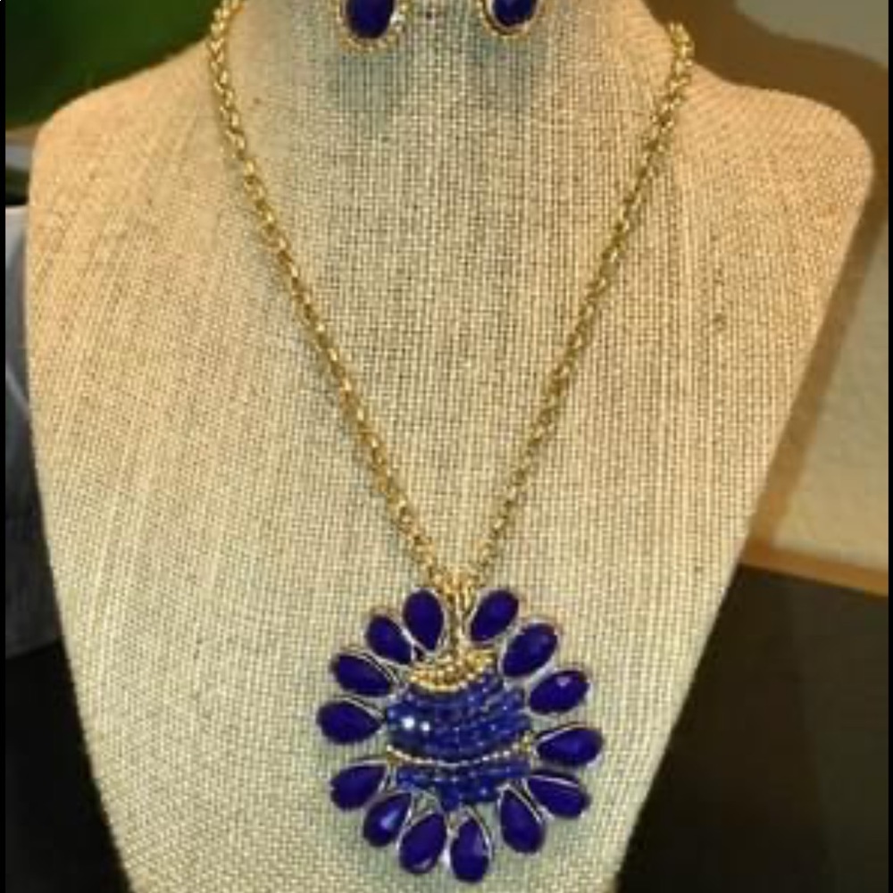 Flower set necklace and earring